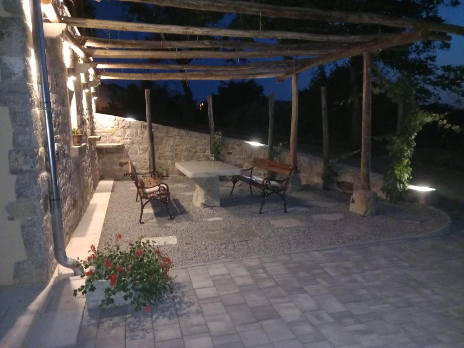 Hotel G House à Dutovlje Extérieur photo